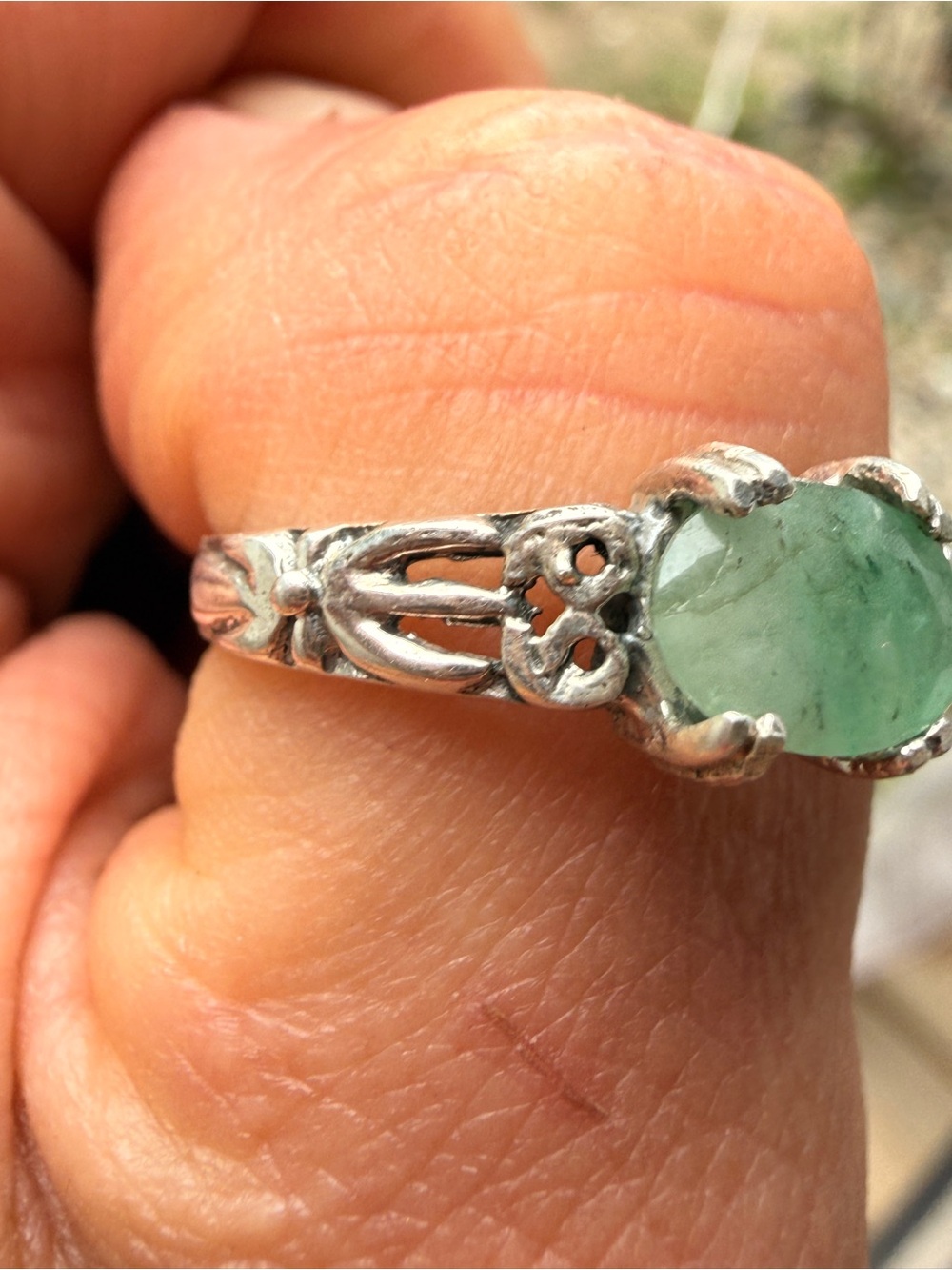 Sterling Silver Natural Colombian Emerald Oval Celtic Ring Sz9 - Picture 12 of 12